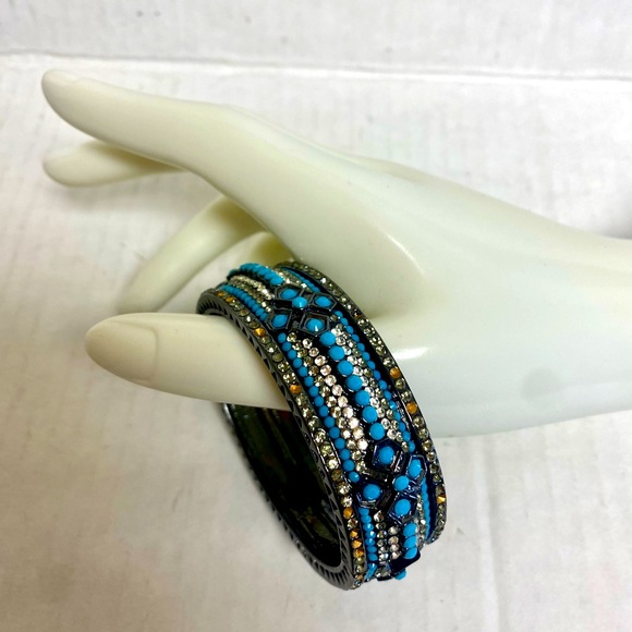 SHAY Turq / Clear Rhinestone Hinged Bracelet - Picture 1 of 3